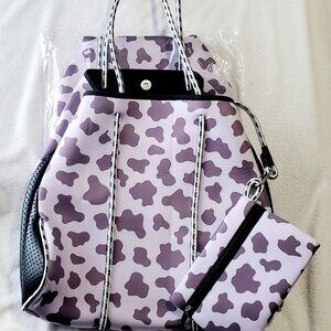 NWT- Spacious & Stylish Neoprene Tote Bag- Perfect for Beach Trip & Pool Days
